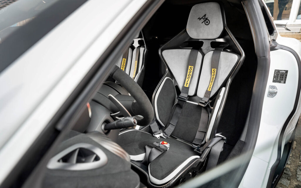 014_o - 自社ローン中古車販売専門店 ファンカーズ