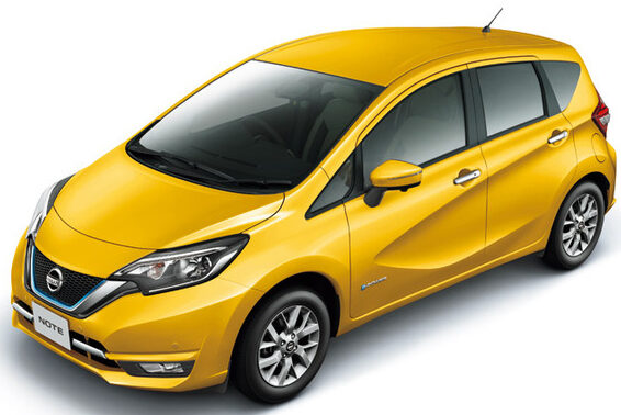 日産　ノート　1 . 2　e – POWER　X