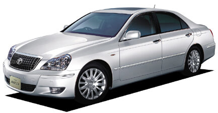 トヨタ　クラウン マジェスタ　4 . 3　C タイプ　F パッケージ