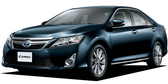 トヨタ　カムリ　ハイブリッド　2 . 5　レザーパッケージ