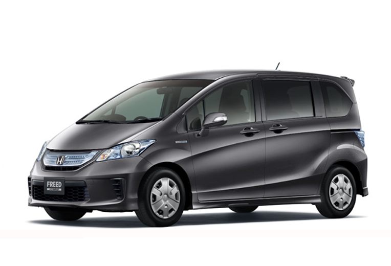 ホンダ　フリード　ハイブリッド　1.5　ジャストセレクション