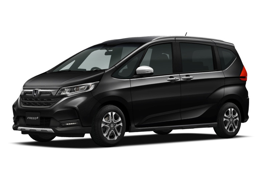 ホンダ　フリード+　1.5　クロスター　