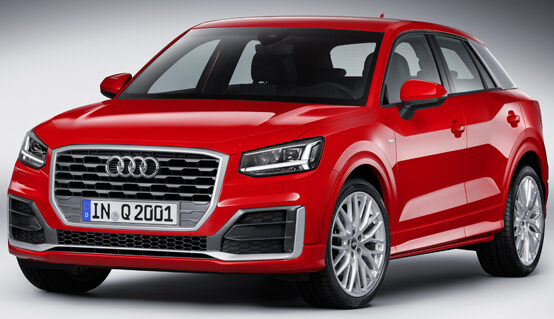 アウディ　Q 2　1 . 0　T F S I　スポーツ