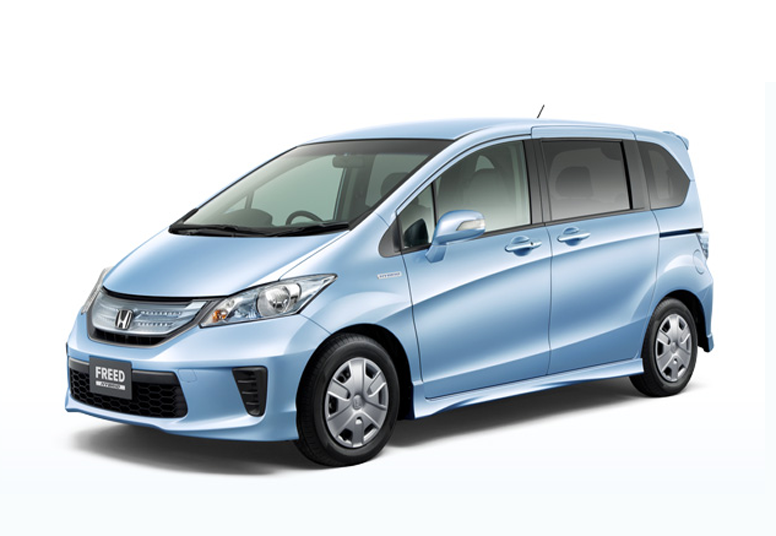 ホンダ　フリード　ハイブリッド　1.5　ジャストセレクション